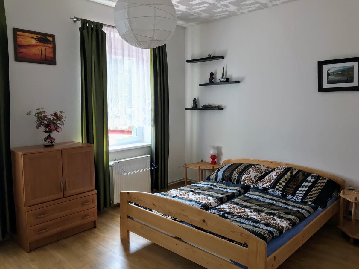 Ubytovani Janina Apartment Broumov Luaran gambar